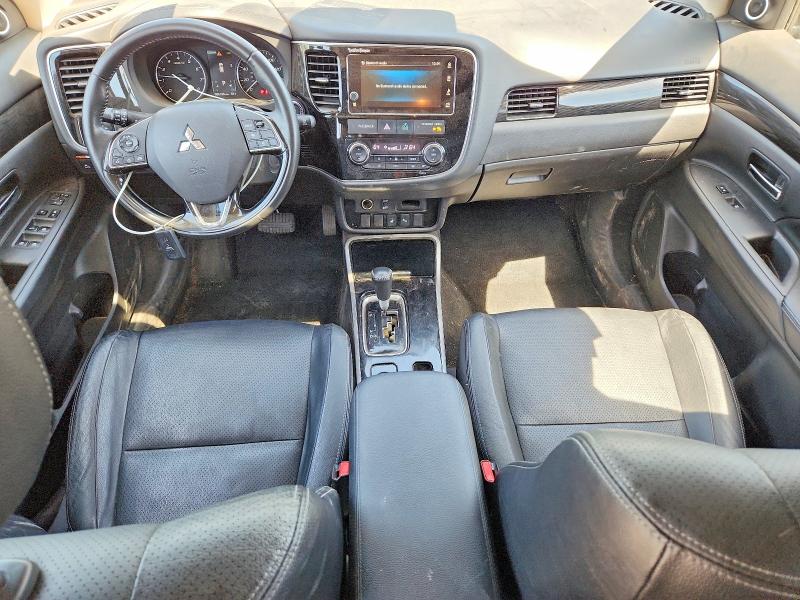 Продажа на аукционе авто 2018 Mitsubishi Outlander, vin: JA4AZ3A38JZ015311, номер лота: 54175056