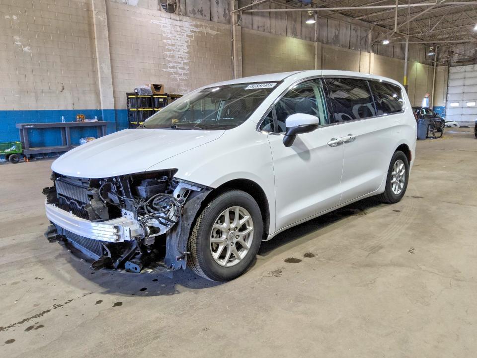 53693056 :رقم المزاد ، 2C4RC1CG8PR623668 vin ، 2023 Chrysler Voyager مزاد بيع