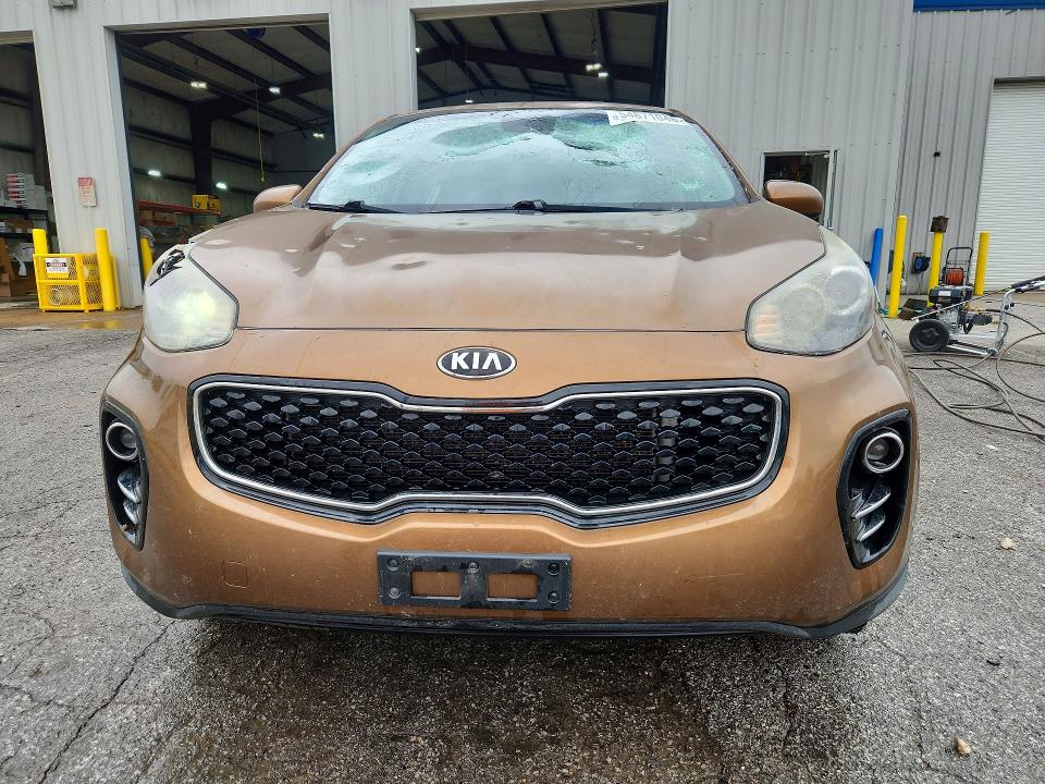 Продаж на аукціоні авто 2017 Kia Sportage, vin: KNDPMCAC9H7130911, номер лоту: 54671046
