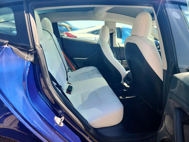 Продажа на аукционе авто 2022 Tesla Model 3, vin: 5YJ3E1EB8NF342917, номер лота: 52851626