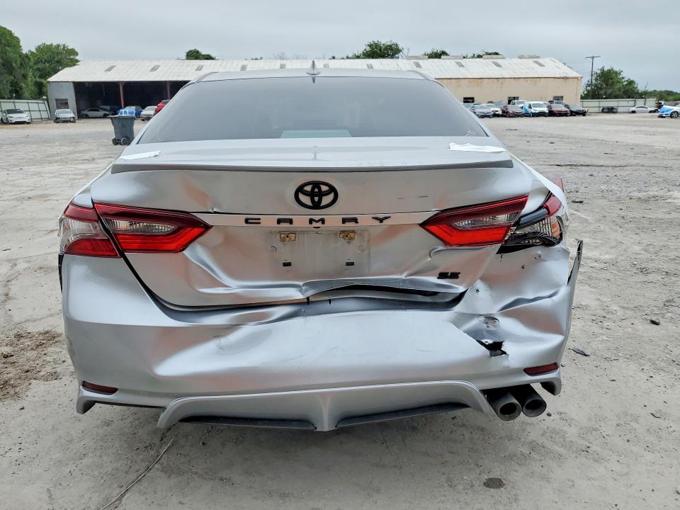 Продажа на аукционе авто 2022 Toyota Camry, vin: 4T1G11AK2NU646296, номер лота: 52692826