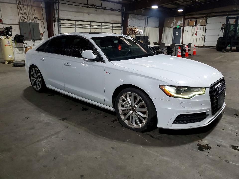 54138026 :رقم المزاد ، WAUHGAFC3EN060237 vin ، 2014 Audi A6 مزاد بيع