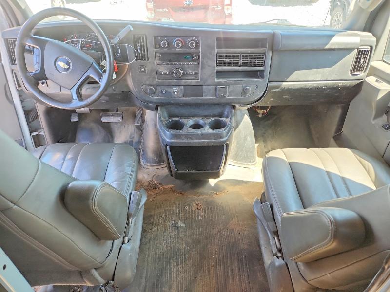 2016 Chevrolet Express G2500 მანქანა იყიდება აუქციონზე, vin: 1GCWGAFF2G1252862, აუქციონის ნომერი: 52174786
