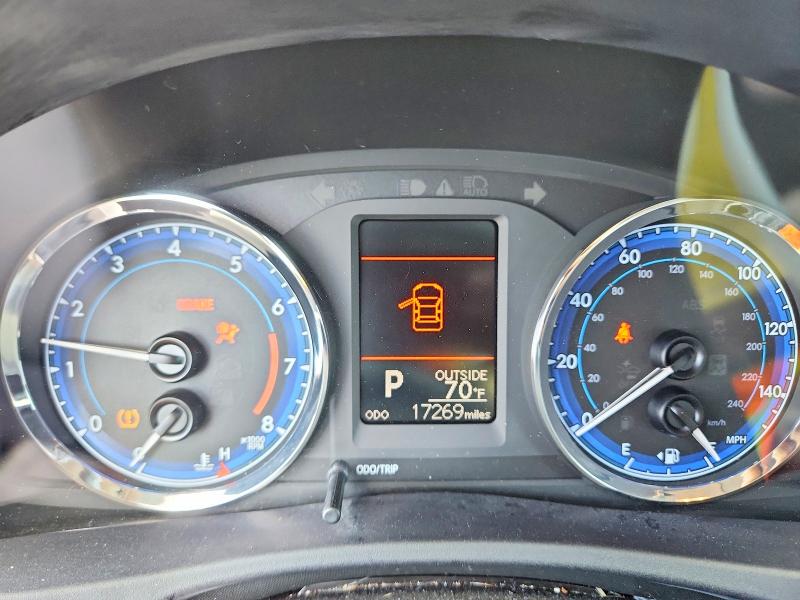 2018 Toyota Corolla მანქანა იყიდება აუქციონზე, vin: 2T1BURHE9JC034057, აუქციონის ნომერი: 55456396