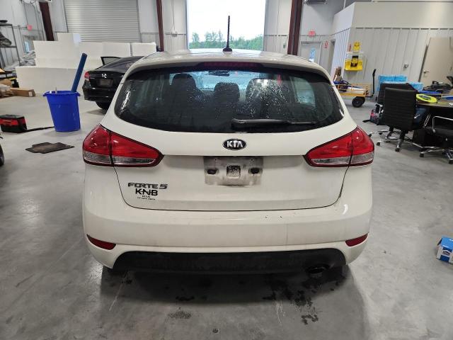 2018 Kia Forte მანქანა იყიდება აუქციონზე, vin: KNAFK5A87J5772955, აუქციონის ნომერი: 51883556