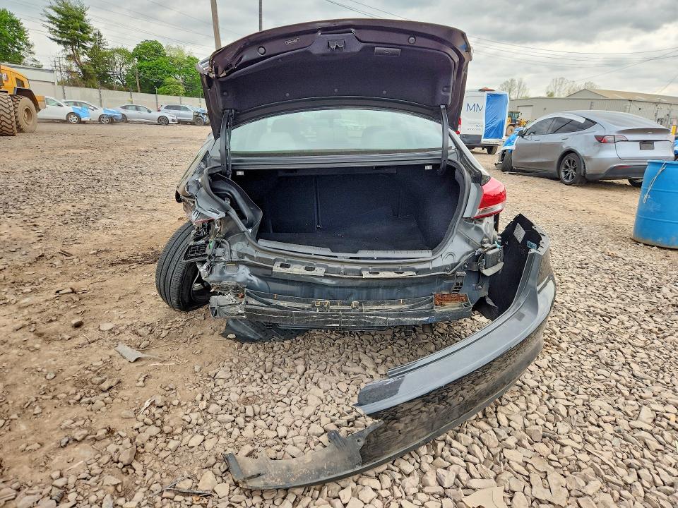 Продаж на аукціоні авто 2018 Hyundai Elantra, vin: 5NPD84LF1JH395229, номер лоту: 52443806