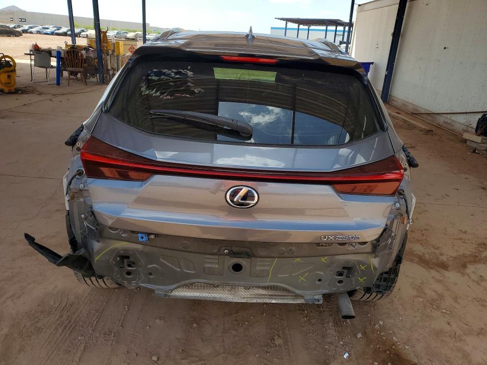 Продажа на аукционе авто 2019 Lexus Ux, vin: JTHU9JBH8K2000303, номер лота: 53949646
