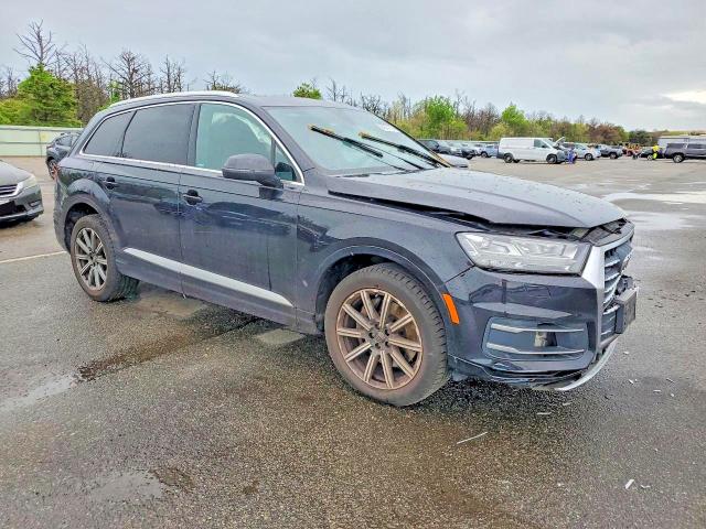 2019 Audi Q7 მანქანა იყიდება აუქციონზე, vin: WA1LAAF74KD015062, აუქციონის ნომერი: 54274116
