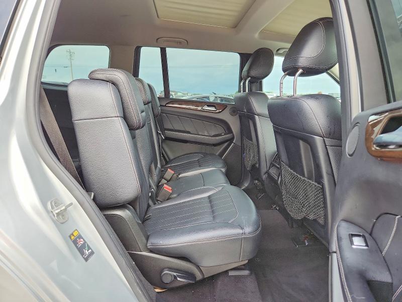 54832446 :رقم المزاد ، 4JGDF6EE4GA710011 vin ، 2016 Mercedes-benz Gl مزاد بيع
