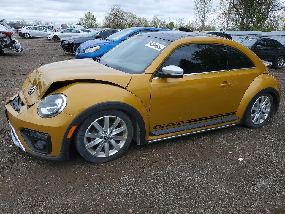 2016 Volkswagen Beetle მანქანა იყიდება აუქციონზე, vin: 3VWS07AT5GM621555, აუქციონის ნომერი: 53549626