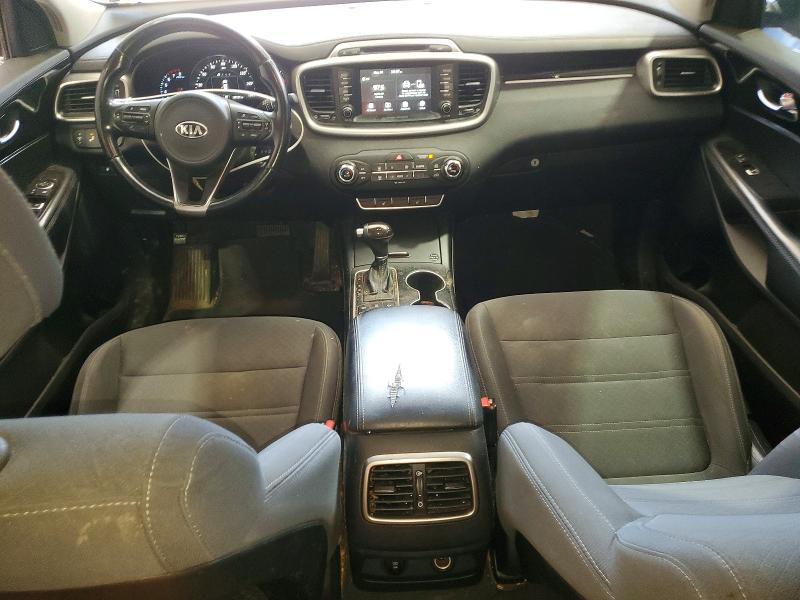 55170306 :رقم المزاد ، 5XYPGDA51HG306223 vin ، 2017 Kia Sorento مزاد بيع
