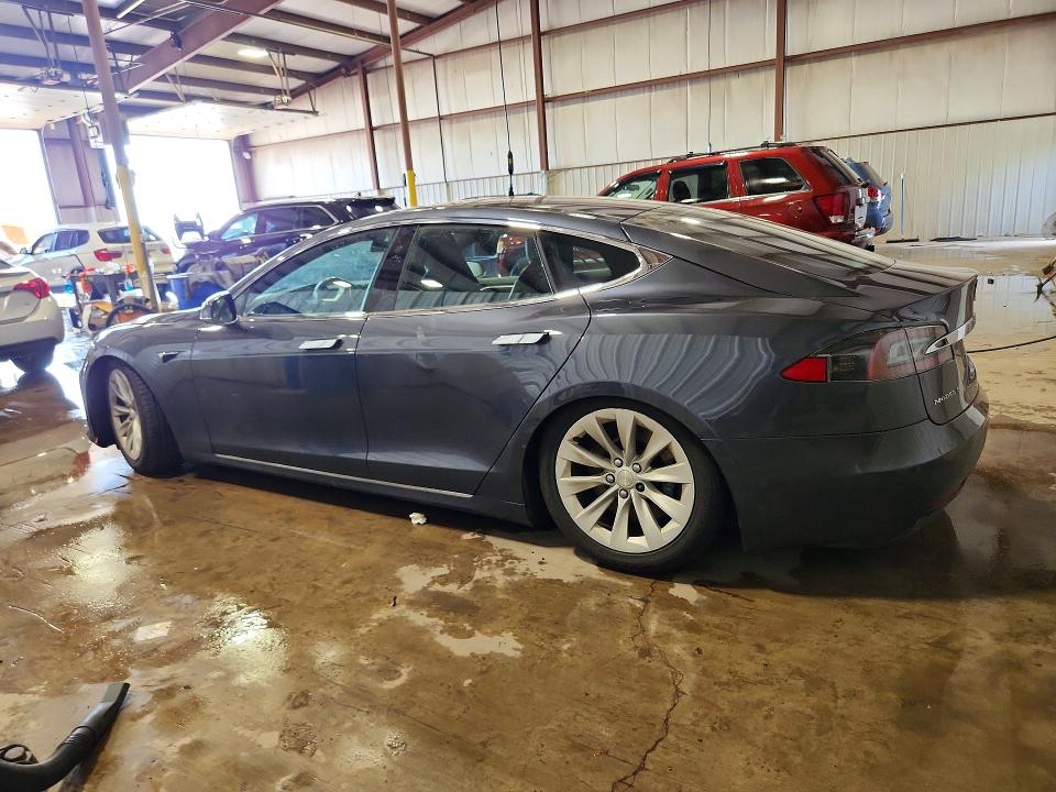 2016 Tesla Model S მანქანა იყიდება აუქციონზე, vin: 5YJSA1E22GF166893, აუქციონის ნომერი: 53710286