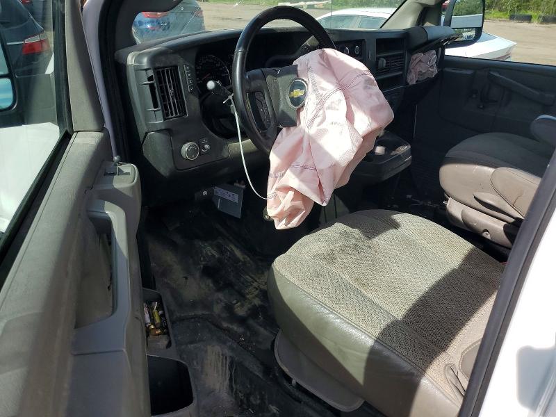54486576 :رقم المزاد ، 1GCZGGF71N1265429 vin ، 2022 Chevrolet Express G3500 مزاد بيع
