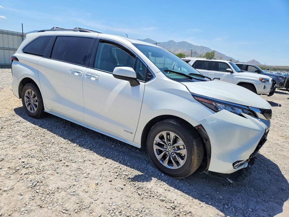 Auction sale of the 2021 Toyota Sienna, vin: 5TDJSKFC4MS027930, lot number: 53101076