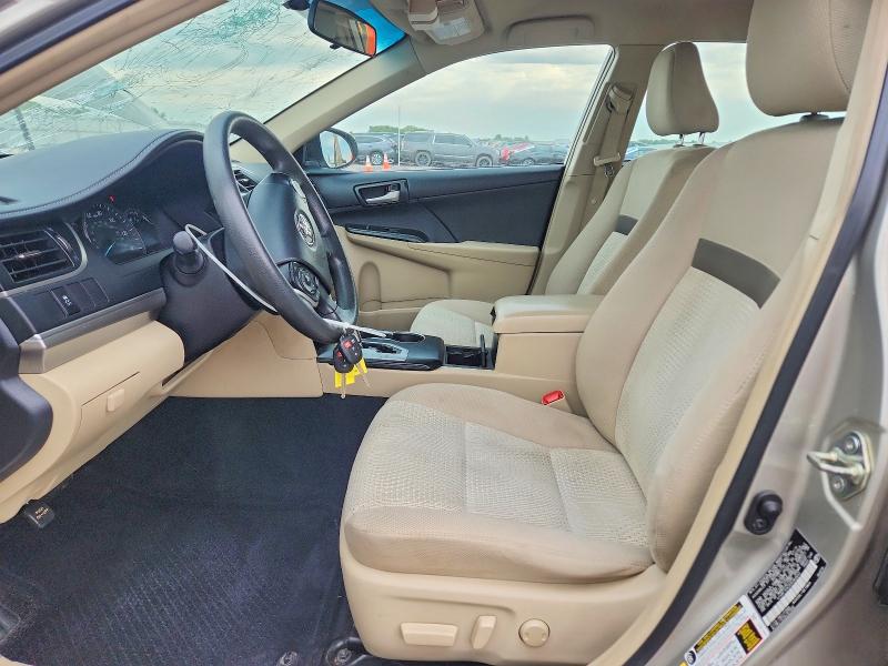 53574806 :رقم المزاد ، 4T4BF1FK2ER383642 vin ، 2014 Toyota Camry مزاد بيع