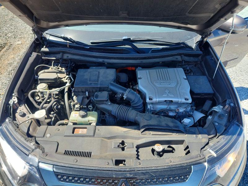 53744626 :رقم المزاد ، JA4J24A54LZ038809 vin ، 2020 Mitsubishi Outlander مزاد بيع