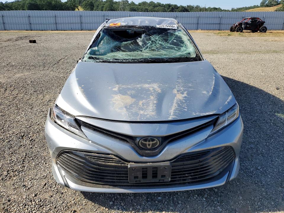 Продажа на аукционе авто 2018 Toyota Camry, vin: 4T1B11HK3JU508499, номер лота: 52876466