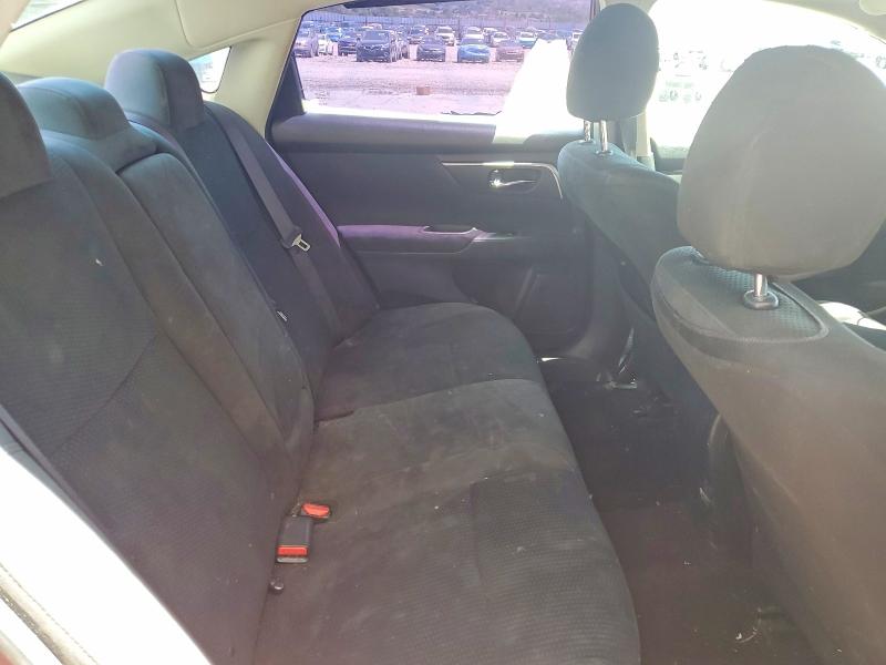 2015 Nissan Altima მანქანა იყიდება აუქციონზე, vin: 1N4AL3APXFN375615, აუქციონის ნომერი: 55527566