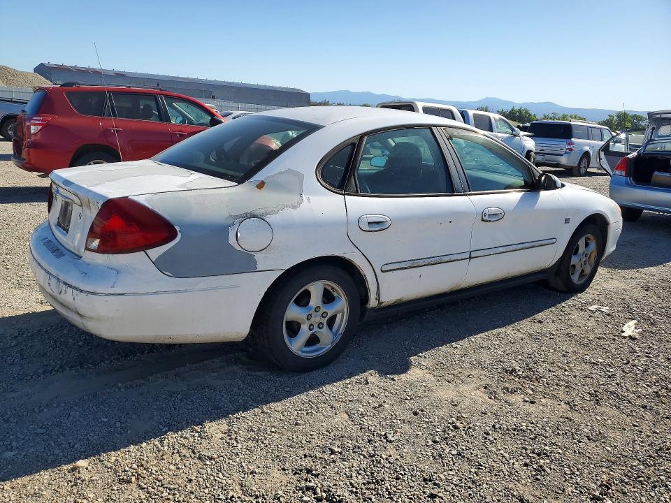 53066286 :رقم المزاد ، 1FAFP55S1YG177095 vin ، 2000 Ford Taurus مزاد بيع