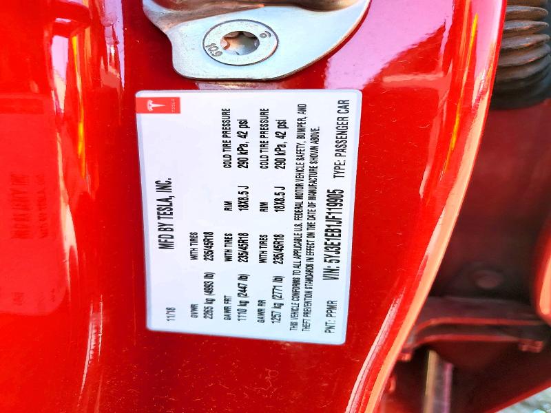 51942546 :رقم المزاد ، 5YJ3E1EB1JF119905 vin ، 2018 Tesla Model 3 مزاد بيع