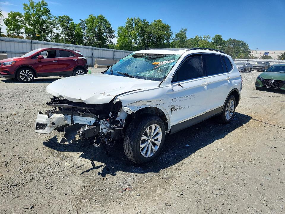 Aukcja sprzedaży 2018 Volkswagen Tiguan, vin: 3VV3B7AX9JM154394, numer aukcji: 54074736