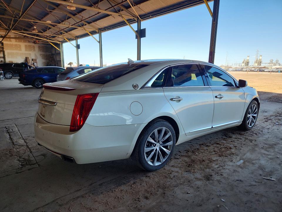 2013 Cadillac Xts მანქანა იყიდება აუქციონზე, vin: 2G61P5S33D9185390, აუქციონის ნომერი: 53771296