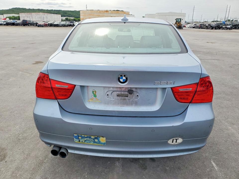 2009 Bmw 328 მანქანა იყიდება აუქციონზე, vin: WBAPH73569E126903, აუქციონის ნომერი: 52464616