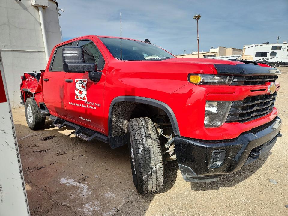 51512366 :رقم المزاد ، 2GC4YMEY3R1117962 vin ، 2024 Chevrolet Silverado مزاد بيع