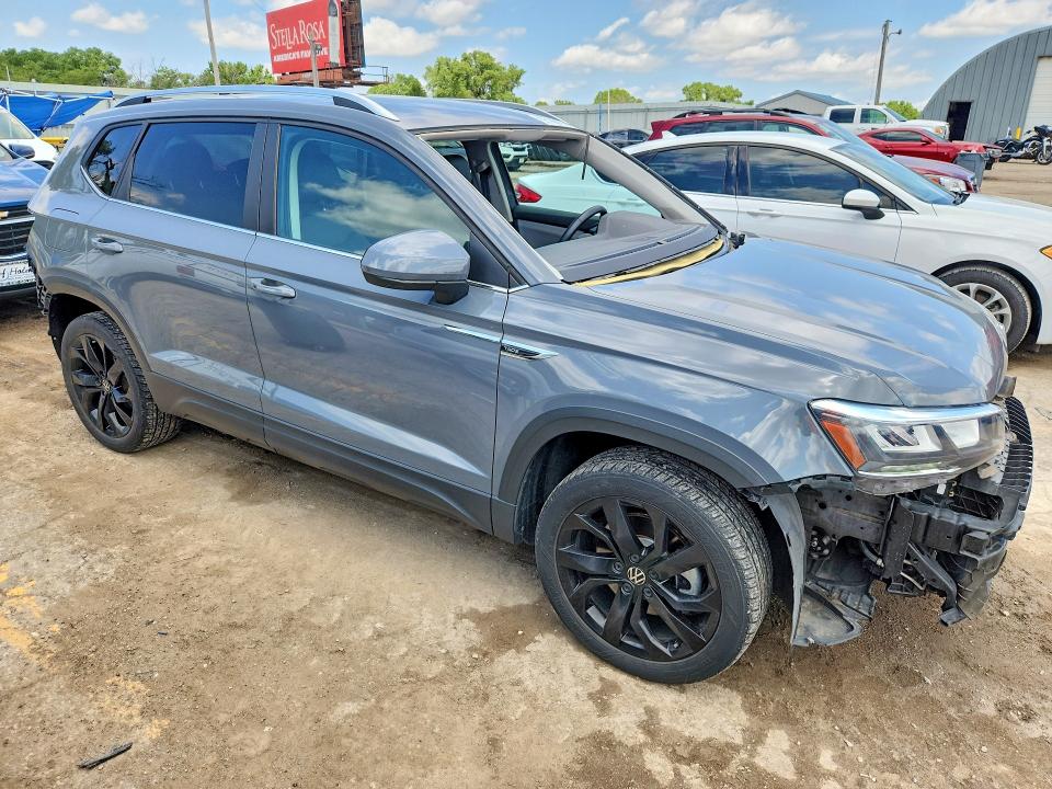 Продаж на аукціоні авто 2022 Volkswagen Taos, vin: 3VVRX7B23NM020291, номер лоту: 55186106