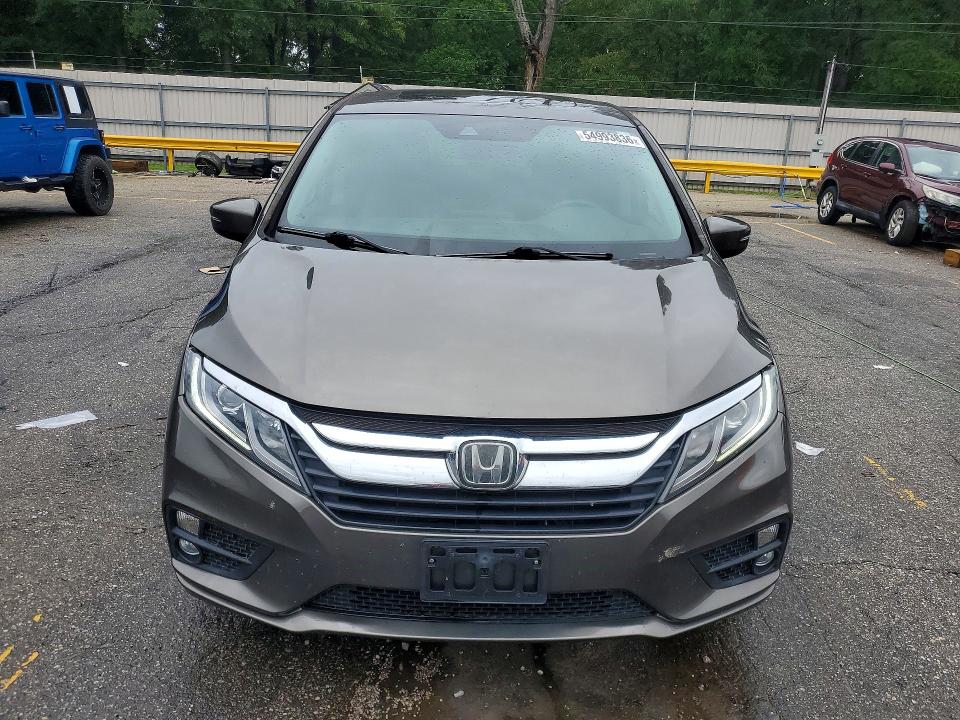 Продажа на аукционе авто 2018 Honda Odyssey, vin: 5FNRL6H76JB069894, номер лота: 54993836