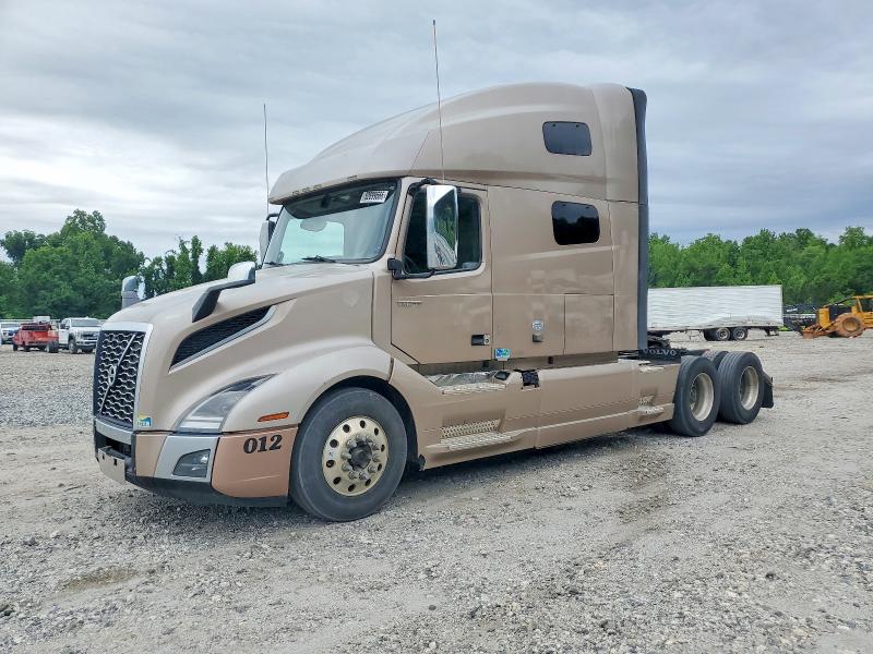 52699666 :رقم المزاد ، 4V4NC9EH9LN240515 vin ، 2020 Volvo Vn مزاد بيع