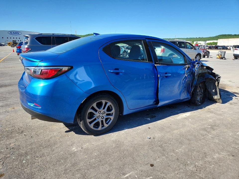 53127486 :رقم المزاد ، 3MYDLBYV3KY518618 vin ، 2019 Toyota Yaris مزاد بيع