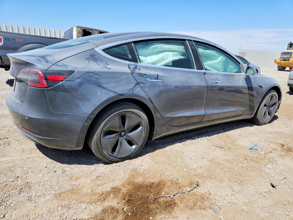 2018 Tesla Model 3 მანქანა იყიდება აუქციონზე, vin: 5YJ3E1EA8JF123862, აუქციონის ნომერი: 47322476