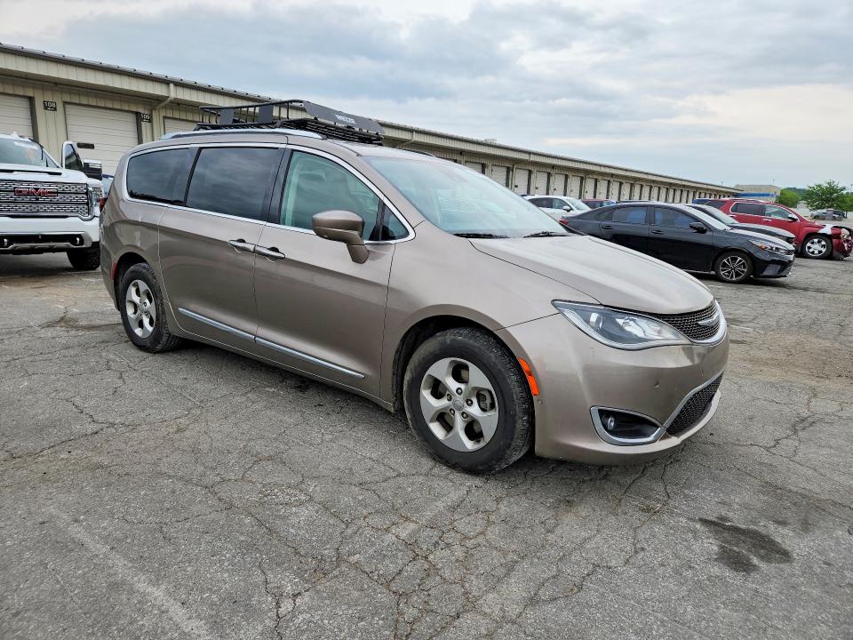 Продаж на аукціоні авто 2017 Chrysler Pacifica, vin: 2C4RC1EG8HR840104, номер лоту: 52330386