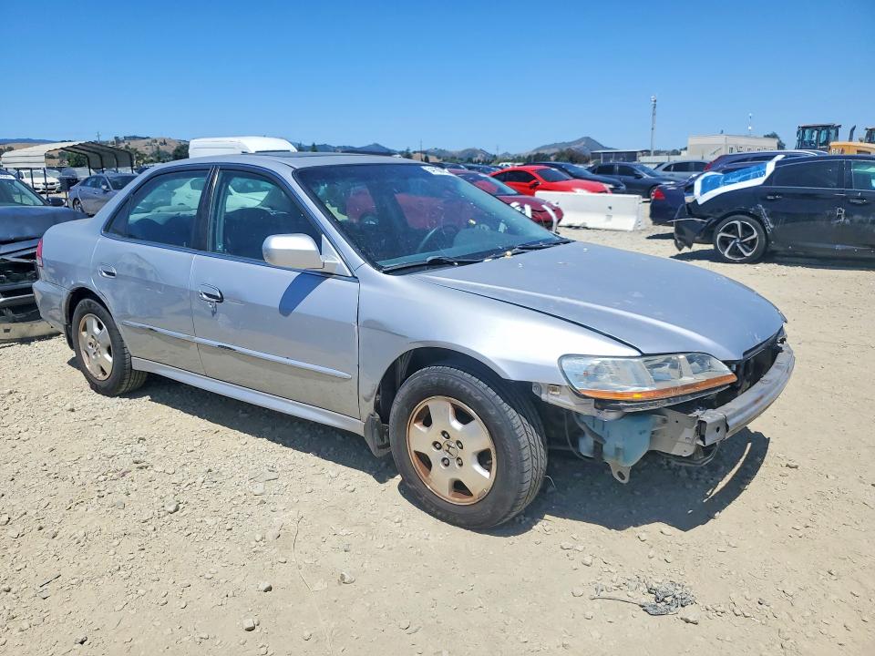 54180186 :رقم المزاد ، 1HGCG16592A070399 vin ، 2002 Honda Accord مزاد بيع