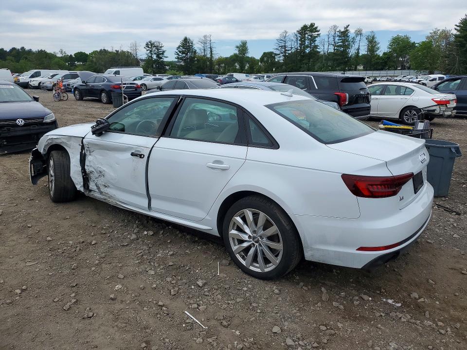 Продаж на аукціоні авто 2018 Audi A4, vin: WAUKMAF48JN012069, номер лоту: 53176736