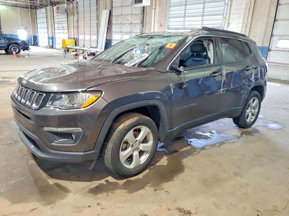 54601206 :رقم المزاد ، 3C4NJDBB3KT661097 vin ، 2019 Jeep Compass مزاد بيع