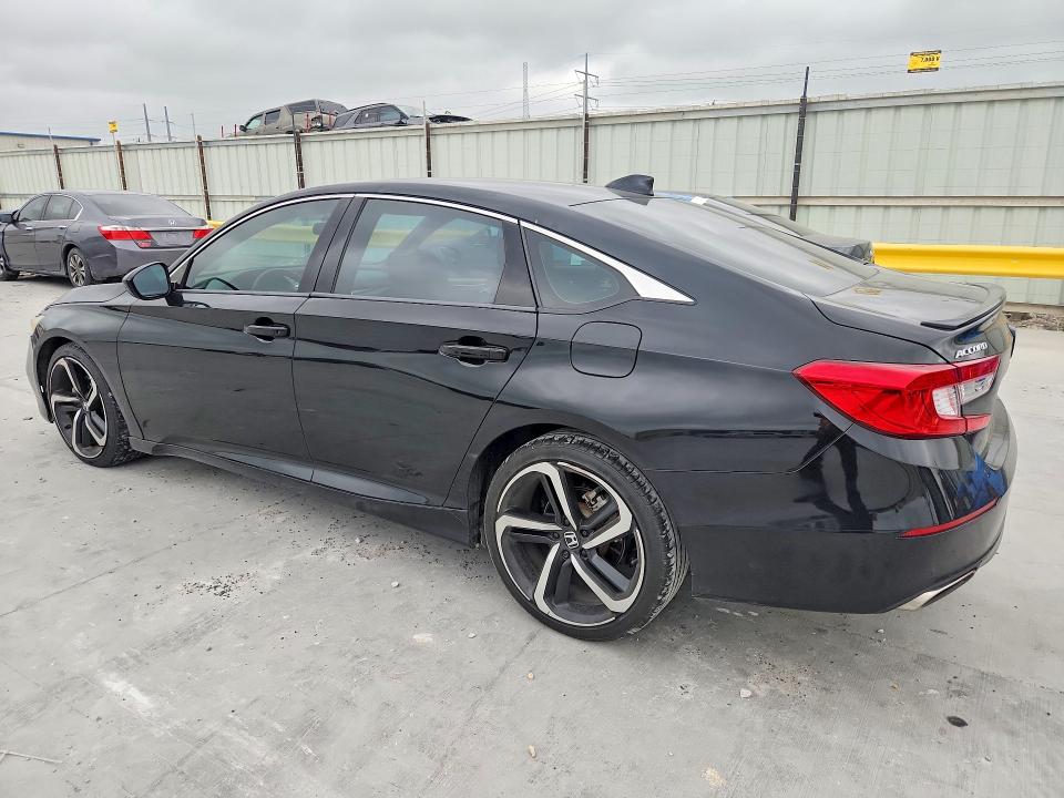 53137516 :رقم المزاد ، 1HGCV1F30KA074653 vin ، 2019 Honda Accord مزاد بيع