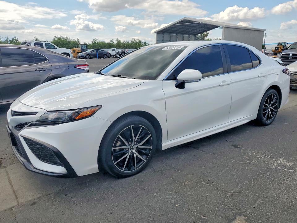 2023 Toyota Camry მანქანა იყიდება აუქციონზე, vin: 4T1G11AK2PU839048, აუქციონის ნომერი: 52504346