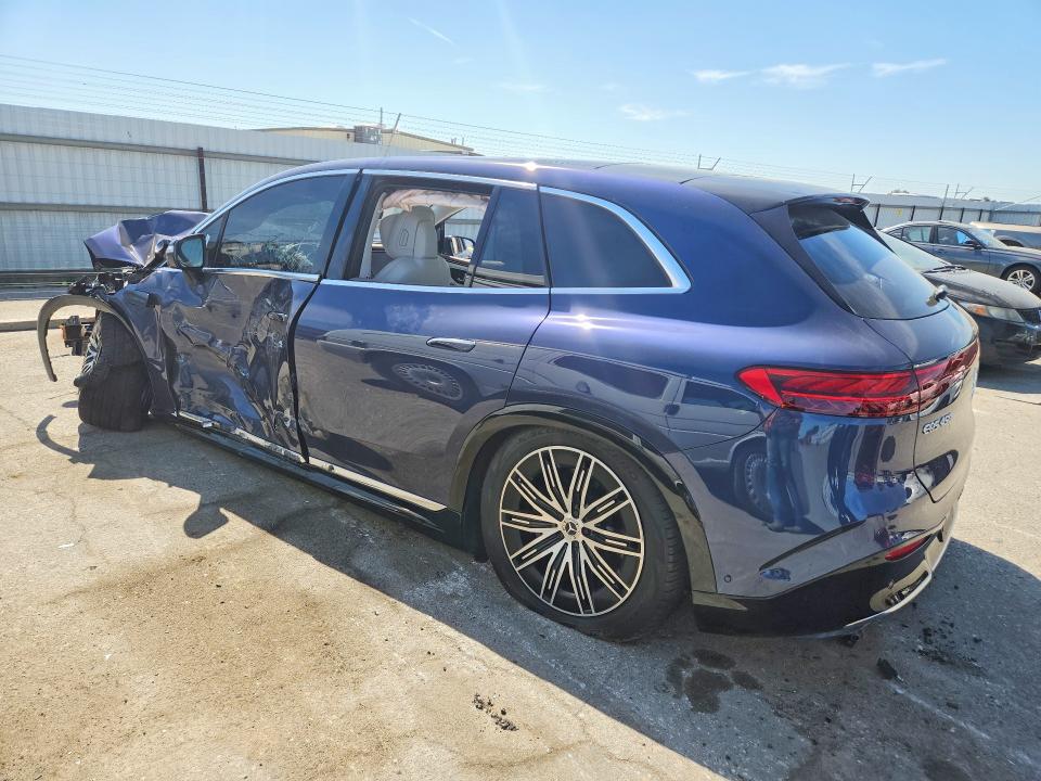 53422186 :رقم المزاد ، 4JGDM2EB3PA024840 vin ، 2023 Mercedes-benz Eqs Suv مزاد بيع