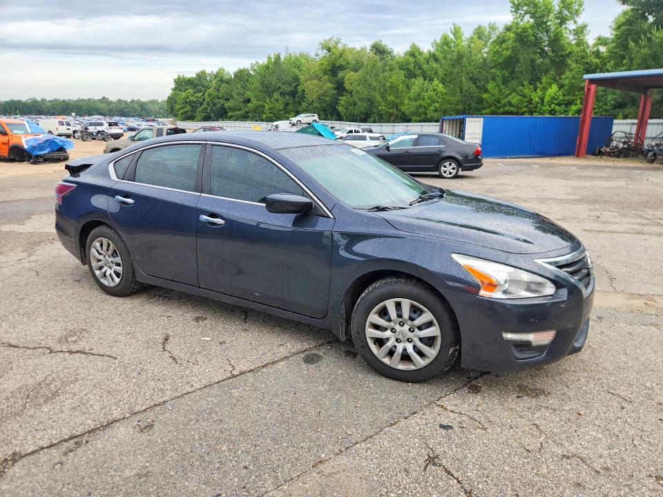 2015 Nissan Altima მანქანა იყიდება აუქციონზე, vin: 1N4AL3AP2FC106262, აუქციონის ნომერი: 54807376