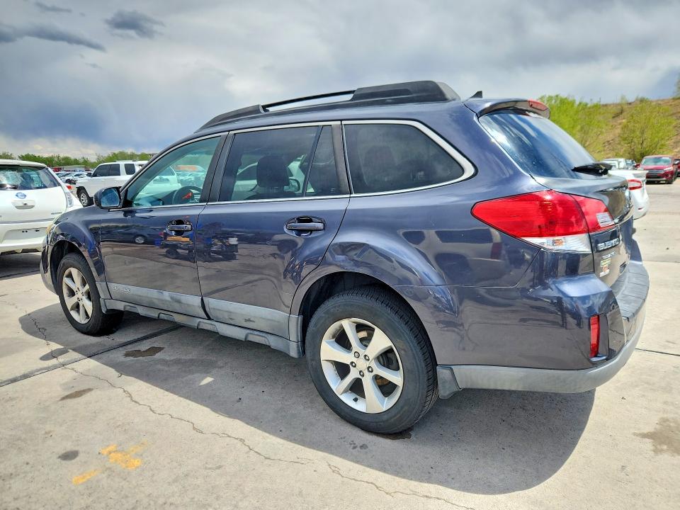 52412386 :رقم المزاد ، 4S4BRBKC4D3216838 vin ، 2013 Subaru Outback مزاد بيع