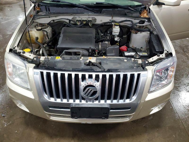 53665826 :رقم المزاد ، 4M2CN9HGXBKJ03447 vin ، 2011 Mercury Mariner مزاد بيع