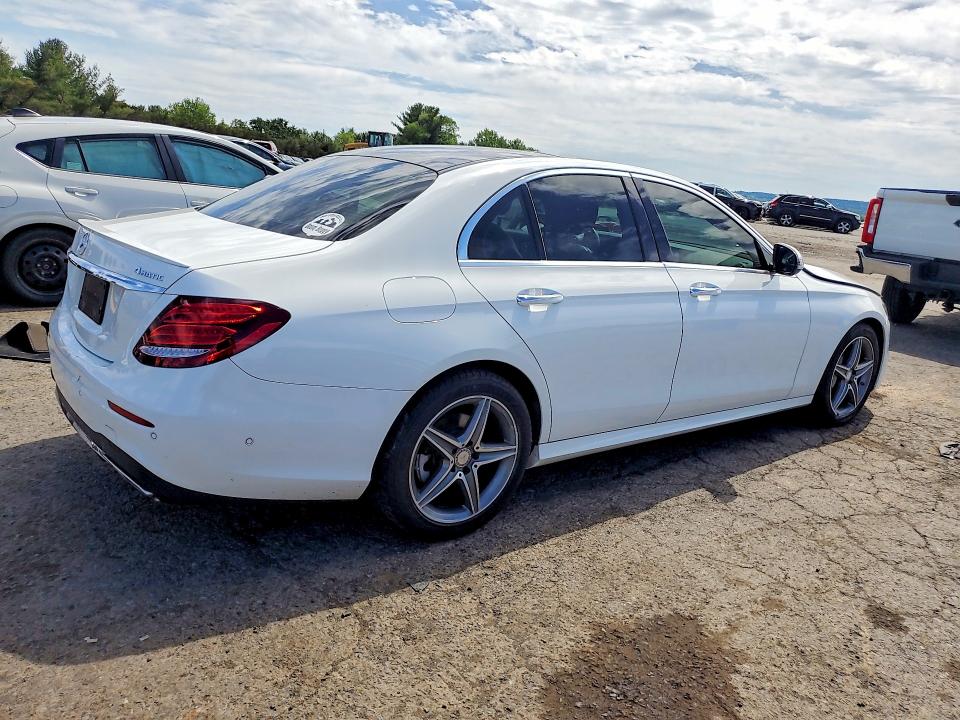 54778756 :رقم المزاد ، WDDZF4KBXHA201878 vin ، 2017 Mercedes-benz E مزاد بيع