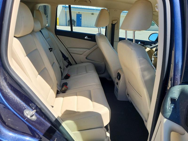 Aukcja sprzedaży 2016 Volkswagen Tiguan, vin: WVGBV7AX2GW593328, numer aukcji: 54181036