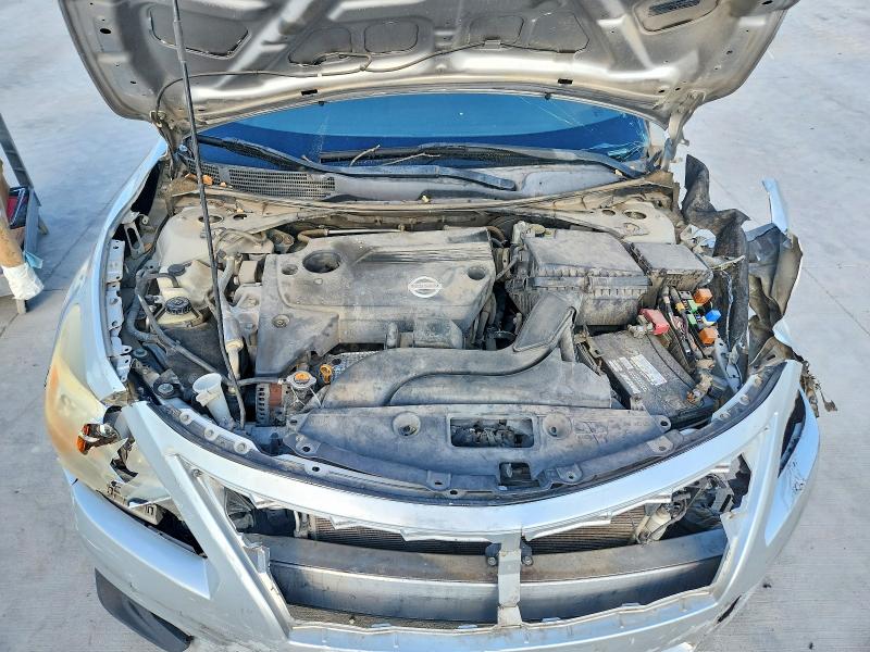 2013 Nissan Altima მანქანა იყიდება აუქციონზე, vin: 1N4AL3APXDC260330, აუქციონის ნომერი: 53200696