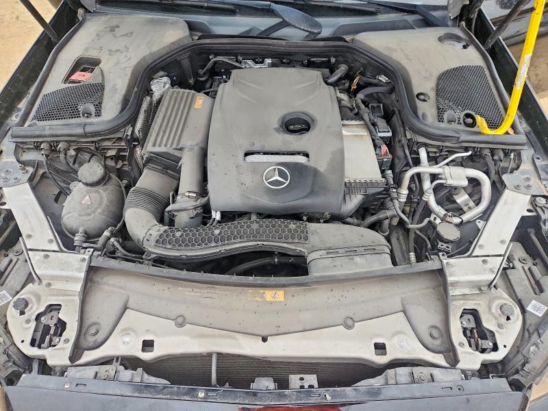 52988226 :رقم المزاد ، WDDZF4JB0JA374140 vin ، 2018 Mercedes-benz E مزاد بيع