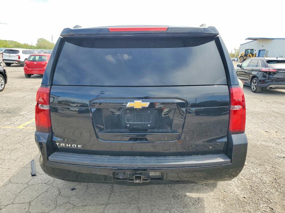 Продаж на аукціоні авто 2018 Chevrolet Tahoe, vin: 1GNSKAEC2JR365411, номер лоту: 51891676