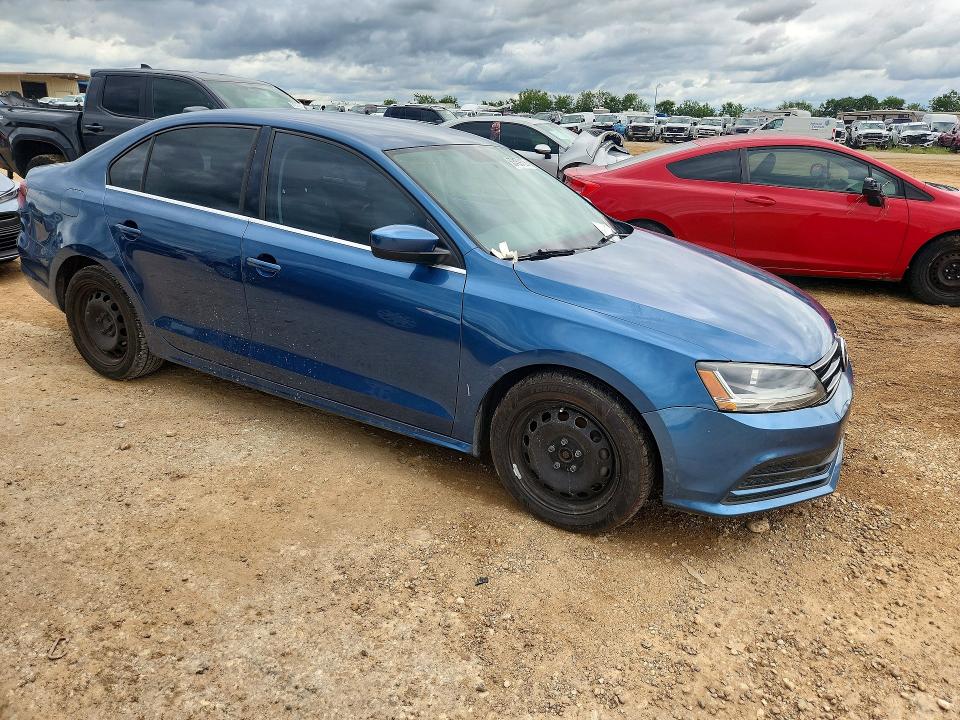 2017 Volkswagen Jetta მანქანა იყიდება აუქციონზე, vin: 3VW2B7AJ2HM354384, აუქციონის ნომერი: 53459136