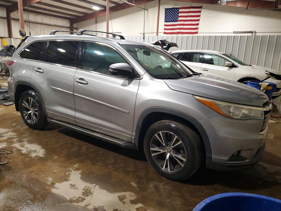 2016 Toyota Highlander მანქანა იყიდება აუქციონზე, vin: 5TDJKRFH3GS279175, აუქციონის ნომერი: 54612546
